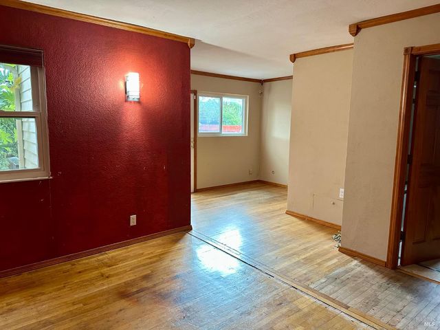 2430 Yajome St, Napa, CA 94558