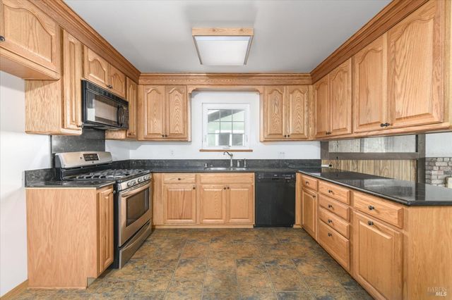 2430 Yajome St, Napa, CA 94558