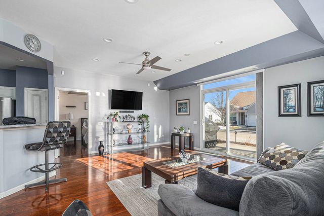 14020 Moraine Hills Drive, Huntley, IL 60142