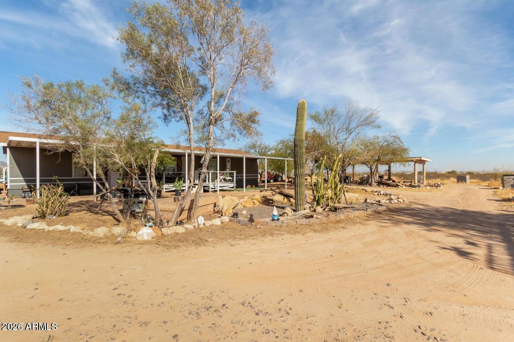 54702 W FARRELL Road, Maricopa, AZ 85139 — photo 4