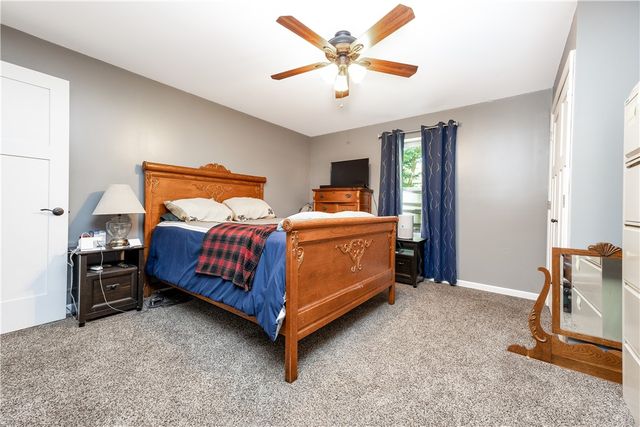 23 Arnold Palmer Dr, Pine Twp, PA 16127