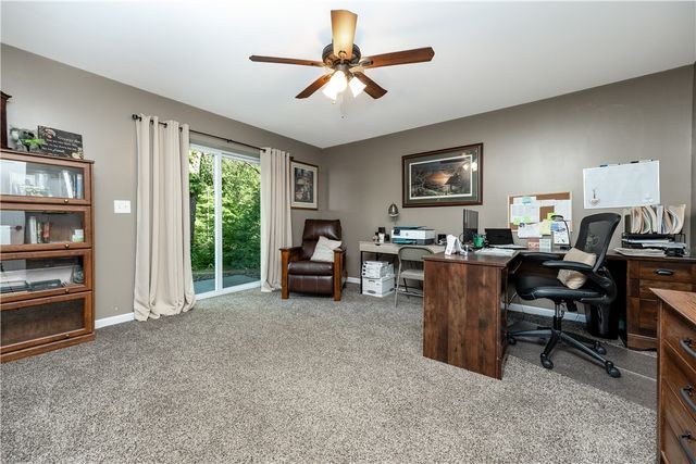 23 Arnold Palmer Dr, Pine Twp, PA 16127