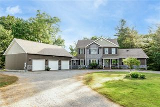 23 Arnold Palmer Dr, Pine Twp, PA 16127