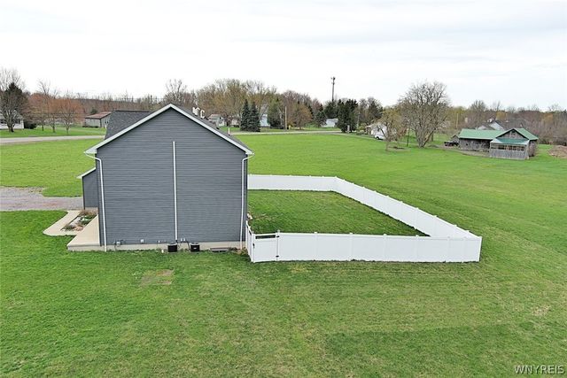 3194 Pleasant Avenue, Hamburg, NY 14075