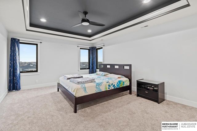 21103 Atwood Avenue, Elkhorn, NE 68022