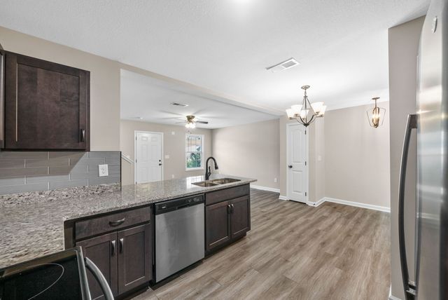 424 Glenstone Springs Dr Unit B, Clarksville, TN 37043