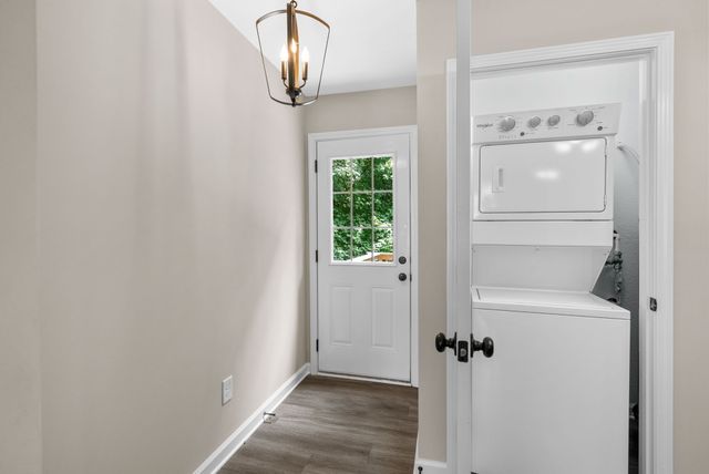 424 Glenstone Springs Dr Unit B, Clarksville, TN 37043