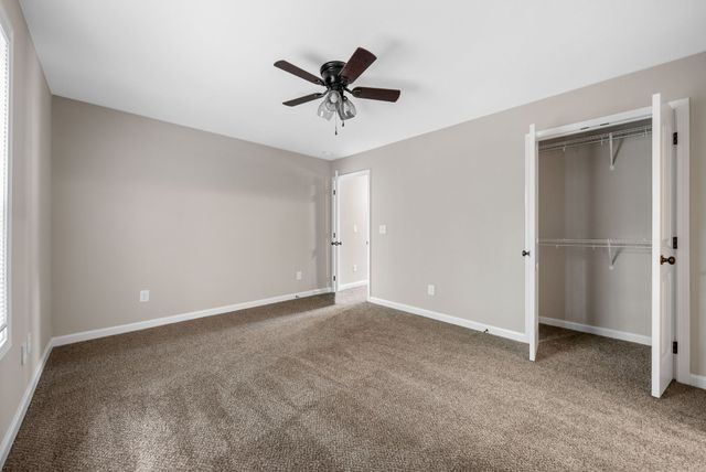 424 Glenstone Springs Dr Unit B, Clarksville, TN 37043