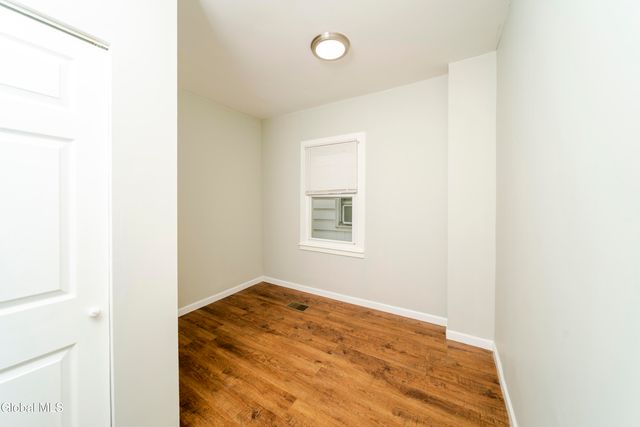 28 Lancaster Street, Cohoes, NY 12047