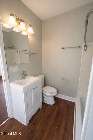 28 Lancaster Street, Cohoes, NY 12047