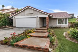 13754 Bear Valley Road, Moorpark, CA 93021