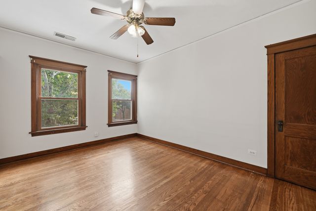 5258 W Dakin Avenue, Chicago, IL 60641