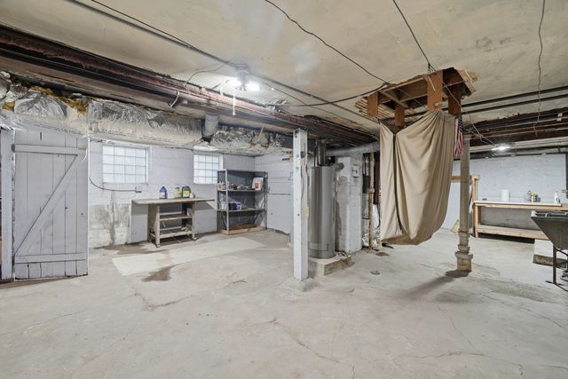 5258 W Dakin Avenue, Chicago, IL 60641