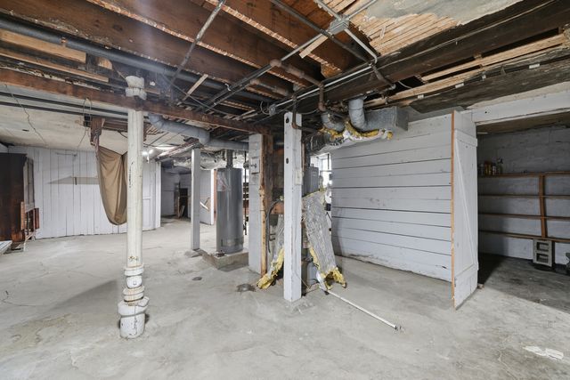 5258 W Dakin Avenue, Chicago, IL 60641