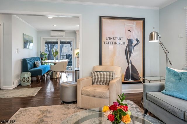 18 Barker Ave, Hawthorne Boro, NJ 07506