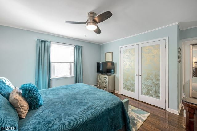 18 Barker Ave, Hawthorne Boro, NJ 07506