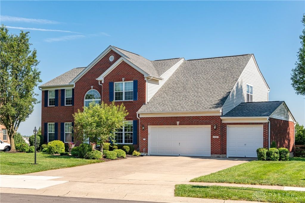 24 Dinsley Place, Springboro, OH 45066