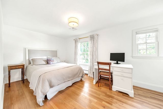 14 Hampden Terrace, Newton, MA 02459