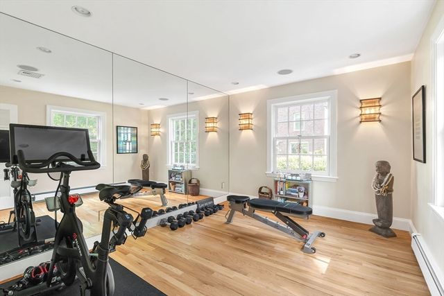 14 Hampden Terrace, Newton, MA 02459