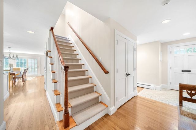 14 Hampden Terrace, Newton, MA 02459
