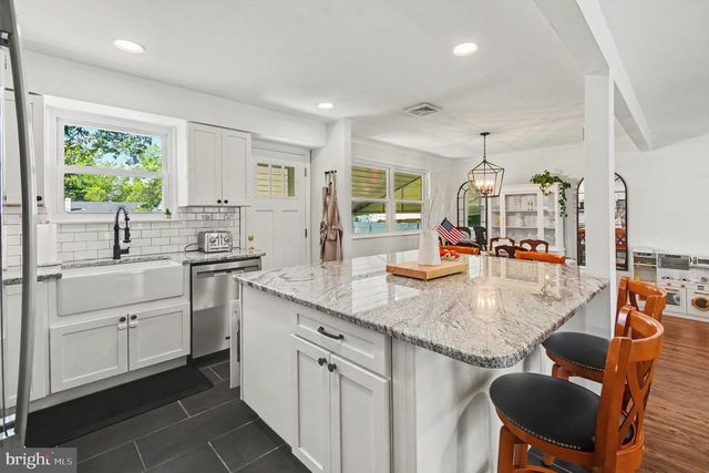 613 LISA RD, Norristown, PA 19401