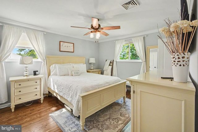 613 LISA RD, Norristown, PA 19401