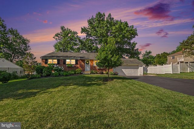 613 LISA RD, Norristown, PA 19401