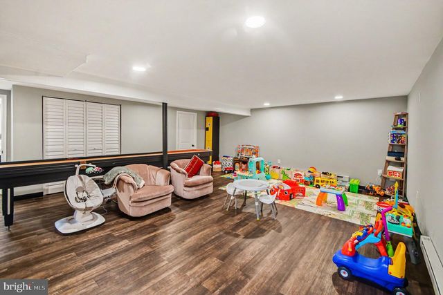 613 LISA RD, Norristown, PA 19401