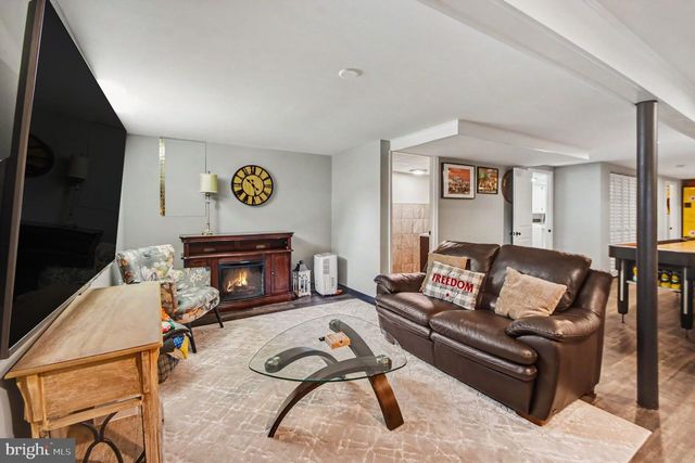 613 LISA RD, Norristown, PA 19401