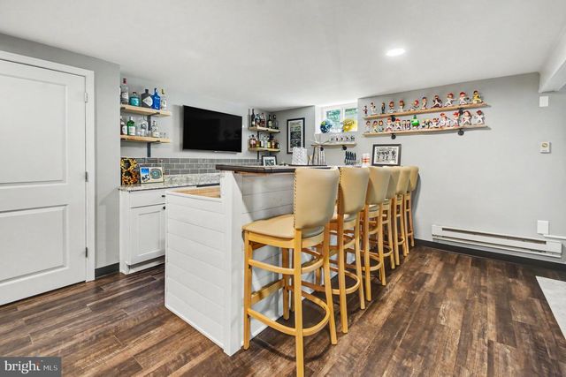 613 LISA RD, Norristown, PA 19401