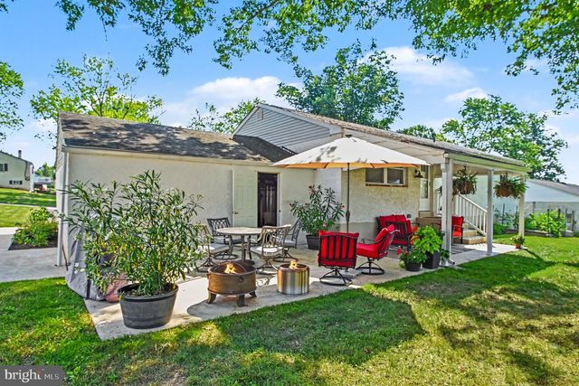 613 LISA RD, Norristown, PA 19401