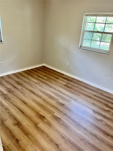 1135 NE 24TH TERRACE, Gainesville, FL 32641