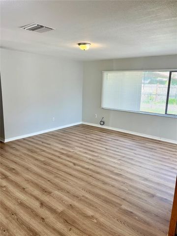 1135 NE 24TH TERRACE, Gainesville, FL 32641