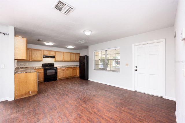 1135 NE 24TH TERRACE, Gainesville, FL 32641