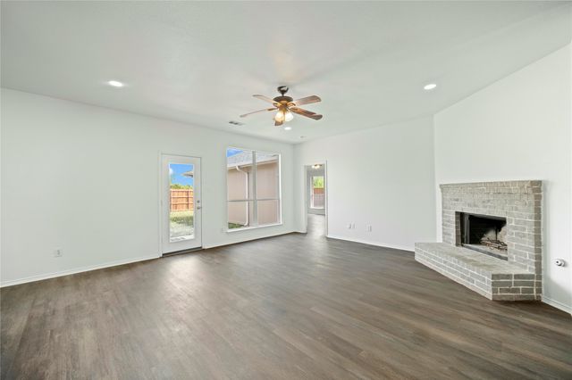 2130 Harvester Drive, Rockwall, TX 75032