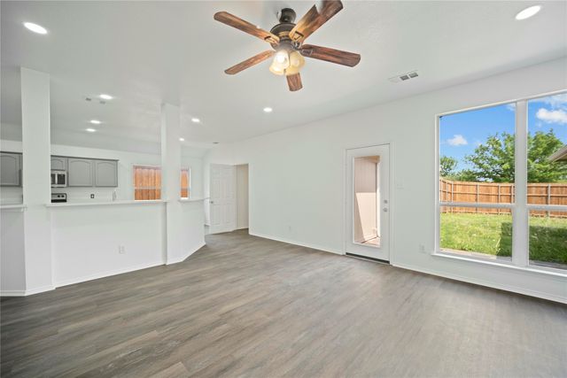 2130 Harvester Drive, Rockwall, TX 75032