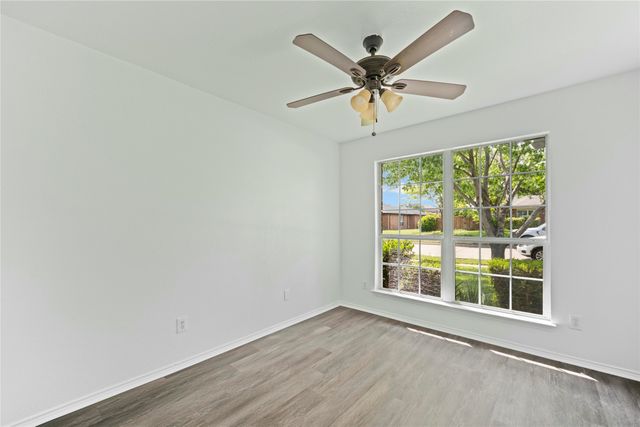 2130 Harvester Drive, Rockwall, TX 75032