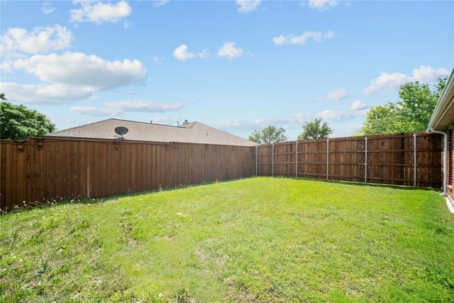 2130 Harvester Drive, Rockwall, TX 75032