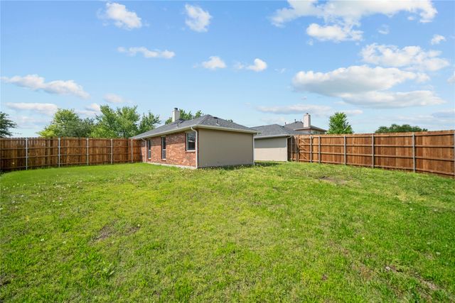 2130 Harvester Drive, Rockwall, TX 75032