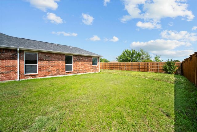2130 Harvester Drive, Rockwall, TX 75032