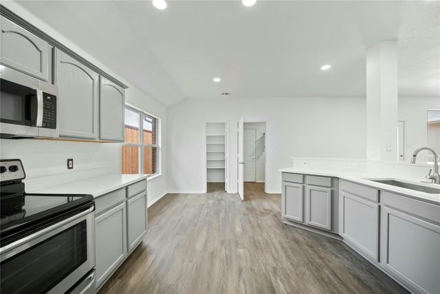 2130 Harvester Drive, Rockwall, TX 75032