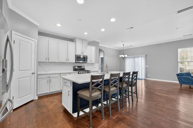 640 Streamside Ln, Franklin, TN 37064