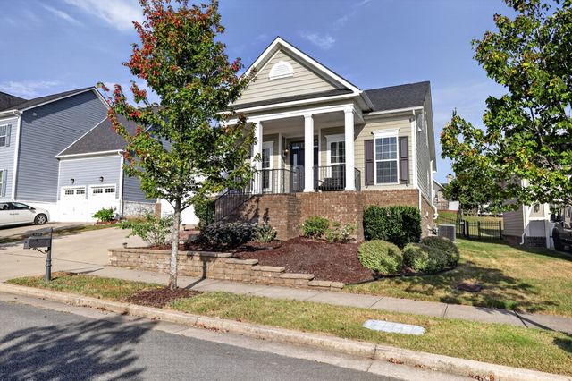 640 Streamside Ln, Franklin, TN 37064