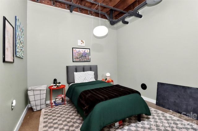 3604 Artists Way, Charlotte, NC 28205