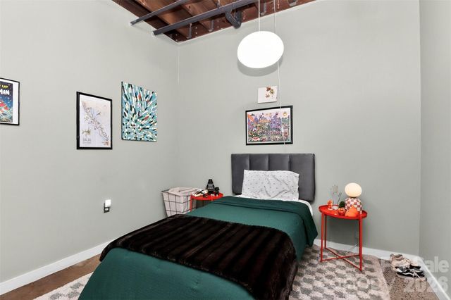 3604 Artists Way, Charlotte, NC 28205