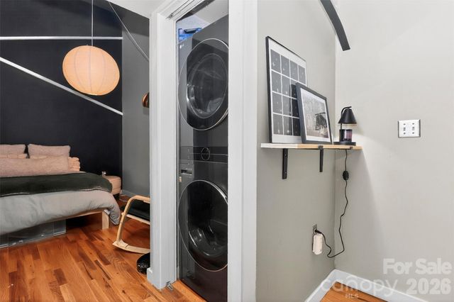 3604 Artists Way, Charlotte, NC 28205