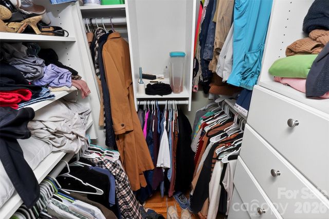 3604 Artists Way, Charlotte, NC 28205