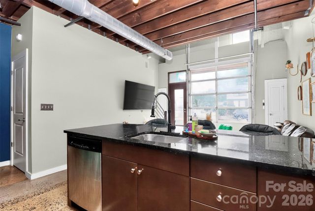 3604 Artists Way, Charlotte, NC 28205