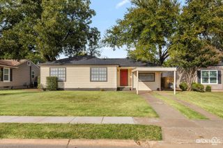 2946 ELLIOTT STREET, Wichita Falls, TX 76308