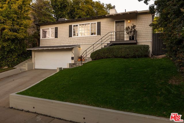 1954 Comstock Avenue, Los Angeles, CA 90025